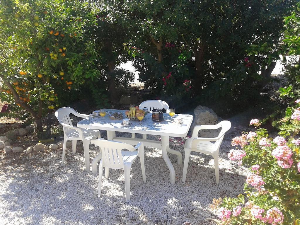 阿里雷纳度假公寓酒店 Paphos 外观 照片